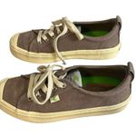 Cariuma OCA Low Sustainable Sneaker Size 5.5 Photo 1