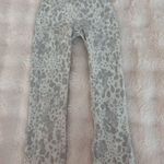 Lululemon Align 23β White Cheetah Print Leggings Photo 0