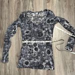 BKE  Monochrome Floral Lace Long Sleeve Top Photo 10
