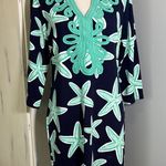 Crown & Ivy Elegant Navy, Green & White Starfish Patterned Dress. Photo 0