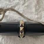 Valentino Garavani Valentino Rockstud Medium Glam Lock Flap Bag in Black Photo 3