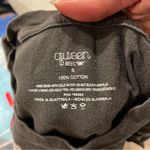 Cute distressed crop Brooklyn t Photo 5