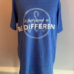Alternative  Earth unisex blue t-shirt It feels good to BE DIFFERENT Size Large Photo 0