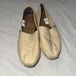 Toms  Canvas Shoes Womens Size 7 Ivory Cream Classic Slip On Flats Casual Photo 2