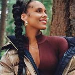 Athleta NWT + ALICIA KEYS Goddess Bodysuit, Maroon, Size M 450639 Photo 4