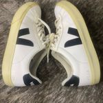 VEJA  Campo Leather Sneakers Women's Size 9 shoes Photo 4
