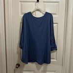 Boutique  plus short sleeve criss cross neck shirt light blue size 3X Photo 4