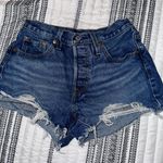 Levi’s 501 Shorts Photo 0