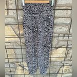 Athleta  Salutation Textured Joggers Meadow Decadent Chocolate Women's Photo 8