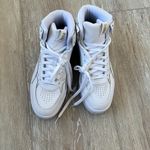 Puma  Karmen Rebelle Mid Sneakers Photo 6