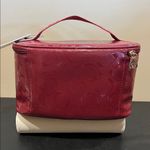 Guess  | Iconic Logo Glossy Wine Cosmetic Case Photo 5