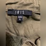 Iris Women’s Blouse Bottom Up Long Sleeve Pocket Green SZ L Photo 4