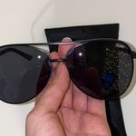 Quay Australia Black Pilot Shades Photo 0