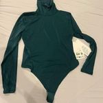 Lululemon NWT‎  Nulu Turtleneck Bodysuit size Large Photo 0