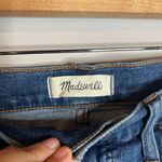 Madewell  10" High Rise cropped jeans Photo 2