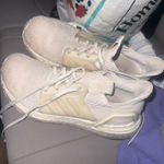 Adidas Women’s  Ultraboost Shoes Photo 0