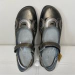 Naot Rongo Slingback Mary Jane Sandal in Mirror Leather Pewter Sz 36 US 5.5 NWT Photo 8