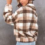 VICI PLAID POCKETED TEDDY JACKET Photo 3