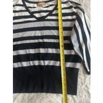 Ellen Tracy  Women's black  white striped sweater metallic threads.Size‎ M Photo 5