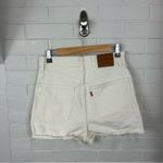 Levi's Levi’s Cream 70s High Slim Straight Cutoff Denim Shorts Size 27 Photo 8