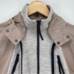 Nike  Women’s AAE 3.0 Vest in Sepia Stone New Photo 10