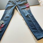 Nine West Gramercy Skinny floral embroidery bohemian Jeans, stretchy, size 8 Photo 4