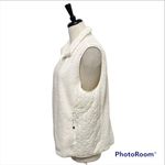Talbots Ivory Faux Sherpa Fur Zip Up Vest XL Zip Pockets Lined GUC Photo 3