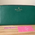 Kate Spade Wallet Photo 0