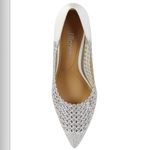 NWT Sesily Satin Rhinestone Embellished Pointed Toe
Pumps White Satin 7 Photo 5
