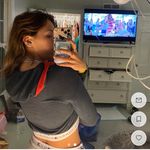 Tommy Hilfiger cropped tommy hoodie  Photo 1