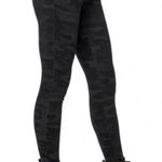 Sanctuary Size 4 Black Camouflage Skinny Jeans Photo 0