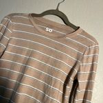 SO  Women's Tan Striped Long Sleeve Top SZ XS Summer Casual T Shirt Cute + Petite Photo 5