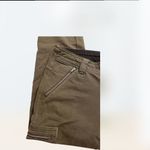 Kuhl Green Olive Stretch Cargo Zipper Pants Reg Size 6 Photo 2