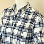 Uniqlo Blue Plaid Long Sleeve Button Down Photo 4