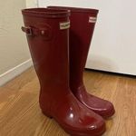 Hunter  Red Tall Rubber Glossy Rain boots winter boots size US 6 women Photo 0