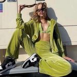 I am gia Pants Photo 3