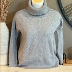 Cable & Gauge  Gray Turtleneck Sweater Size XL Photo 3
