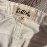 LISETTE Women's Off Photo 1