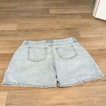 Ava & Viv  midi Denim shorts high-rise relaxed fit Light Wash Plus 18 Photo 1