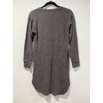 Uniqlo  Waffle Knit Dress Womens Medium Grey Crew Neck Long Sleeve Minimalist Photo 1