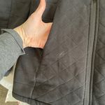 The North Face  Caroluna Diamond Quilted Fleece Lined Jacket Size medium, Black Photo 3