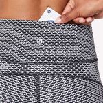 Lululemon In Movement Short *Everlux 2.5" Monochromic Black Photo 2