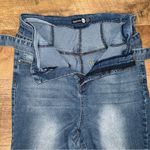 Boohoo Blu High-Waist Belted Skinny Jeans Photo 7