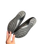 Clarks Womens Black pebbled Leather Loafers Size 9 Photo 2