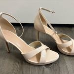 Kelly & Katie Nude Heels  Photo 0