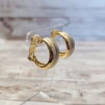 Vintage Clip On Earrings Photo 2