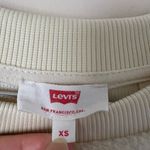 Levi's Levi’s Women’s Cream Sherpa Crewneck Sweatshirt Size XS Photo 4
