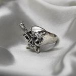 Skull and Swords Ring Silver Photo 4