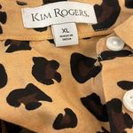 kim rogers NWT Kim Roger’s Long Sleeve Leopard Print Button Down Shirt Tan Black Size XL Photo 7
