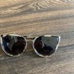 Vera Wang  V495 Sunglasses Photo 2